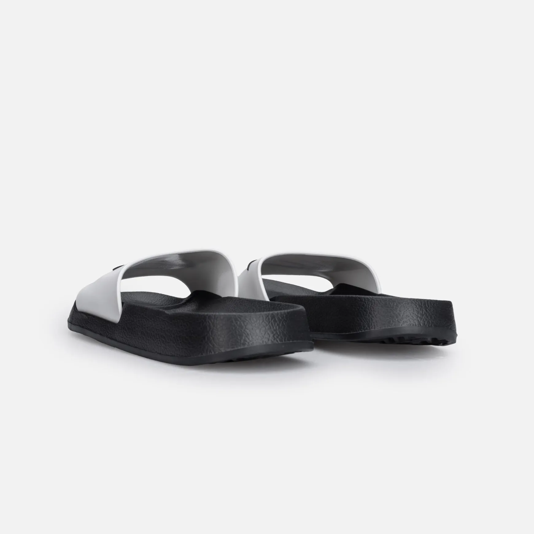 CHILL SLIDES L