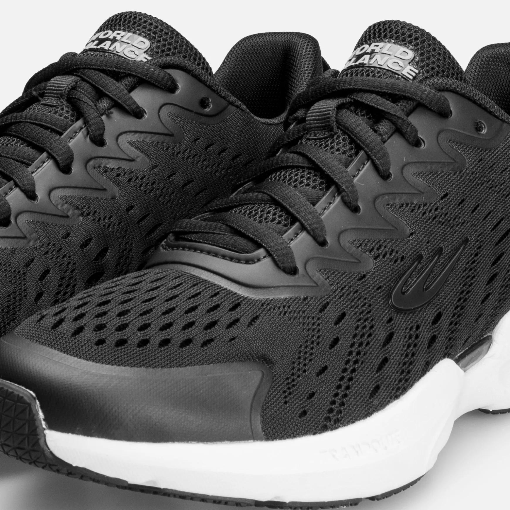 LIGHT TRAINER M