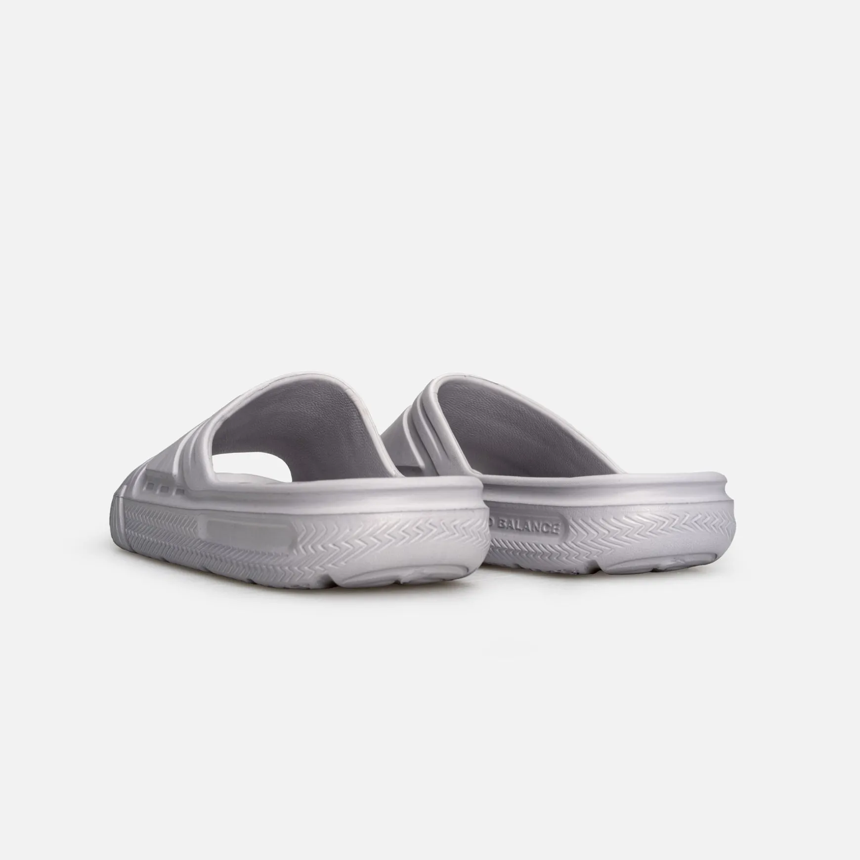 LOUNGE SLIDES M