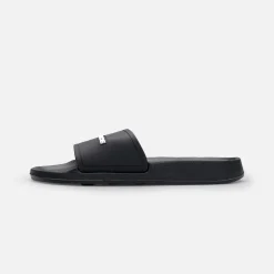 TEAGAN SLIDES M