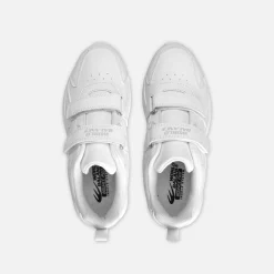 TORCH TRAINER YB