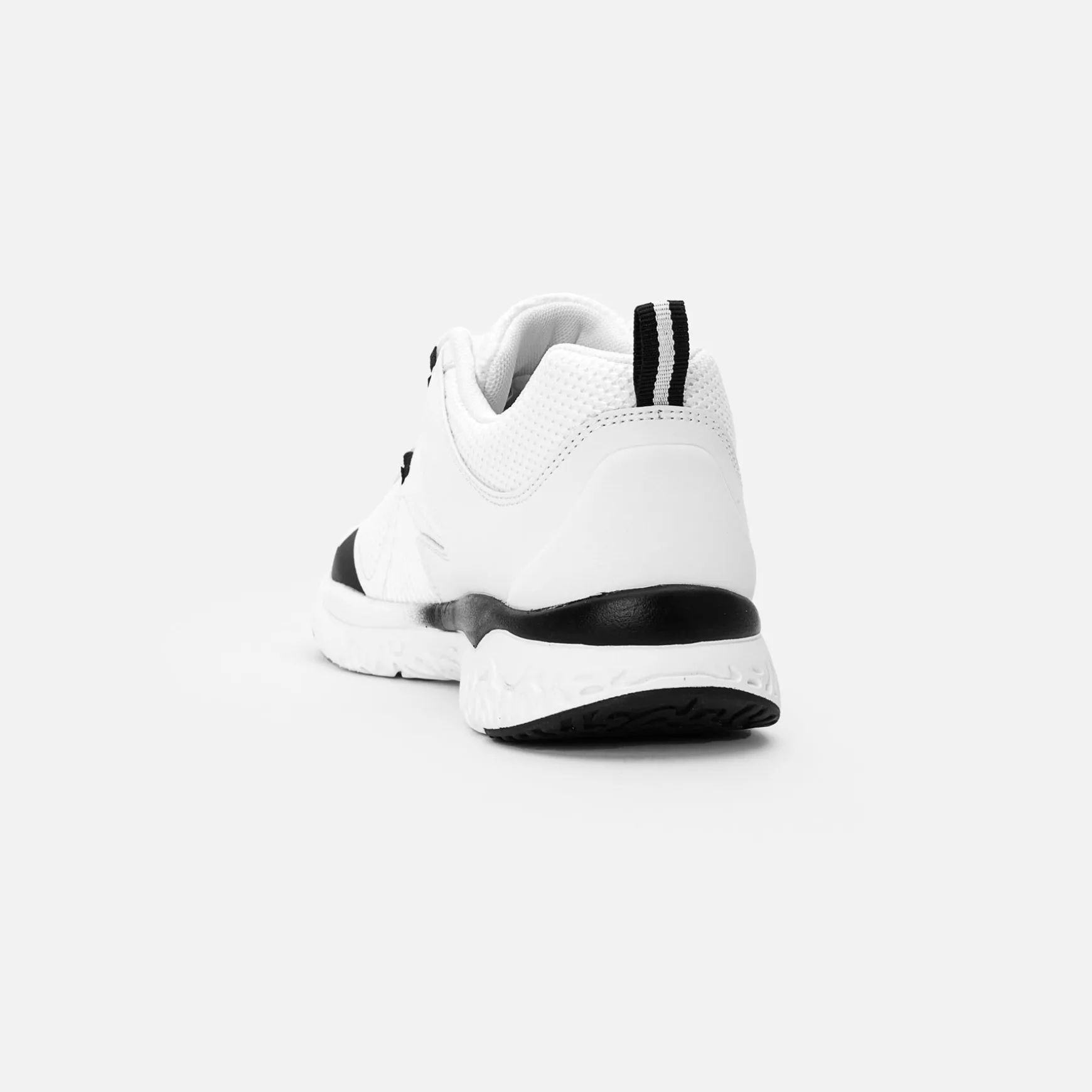 VELA TRAINER