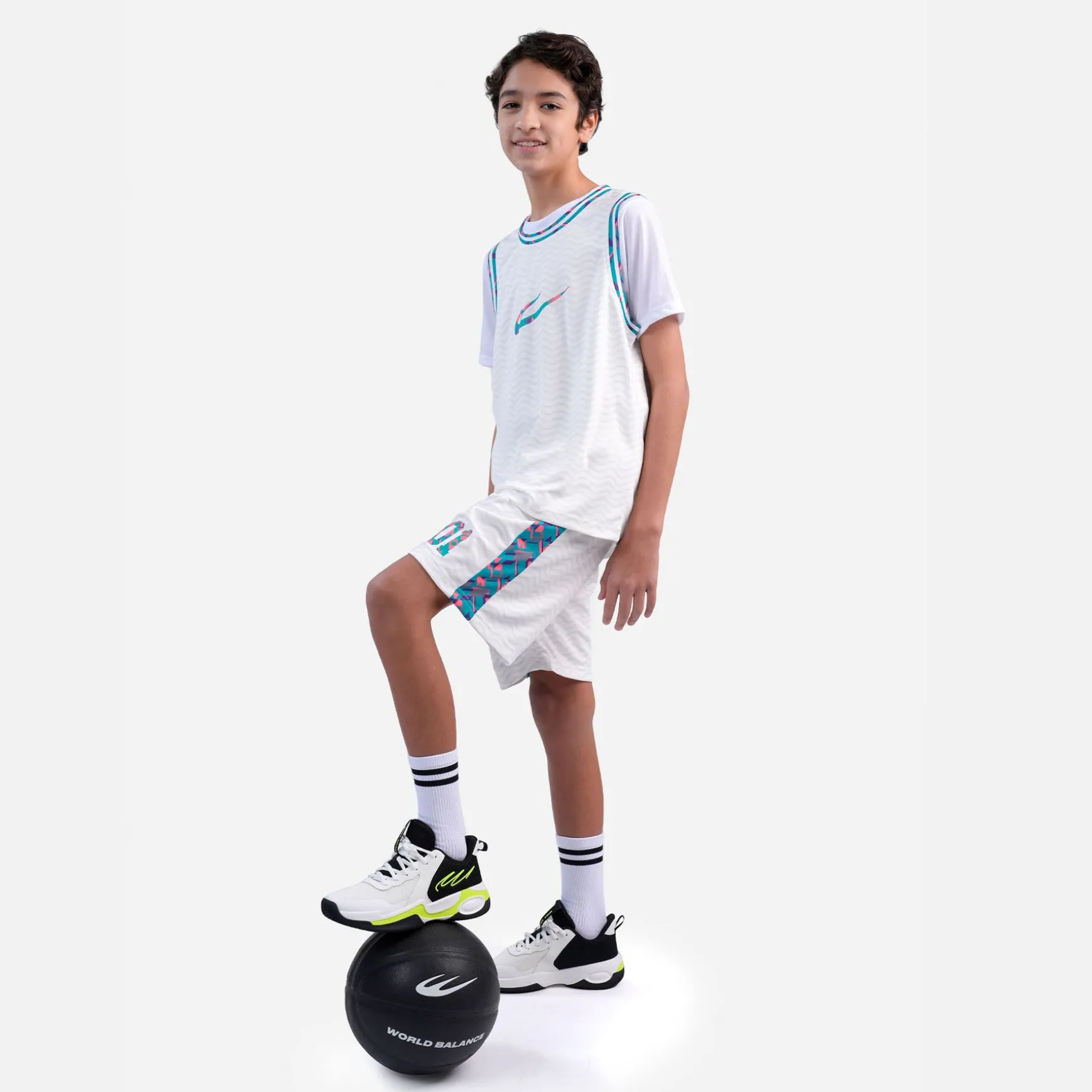 WBC JERSEY & SHORTS SET 02