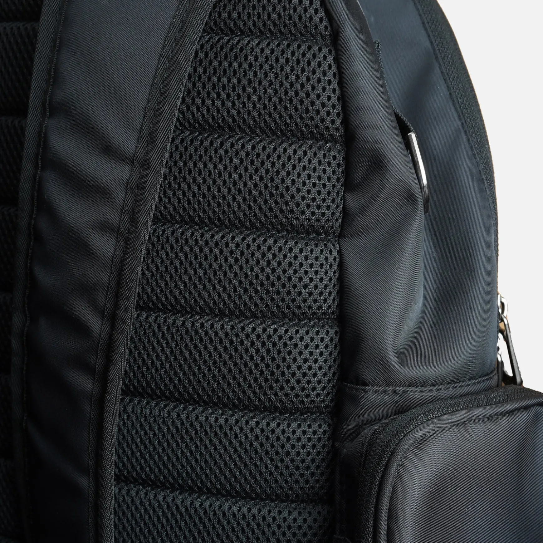 WBL BACKPACK 01
