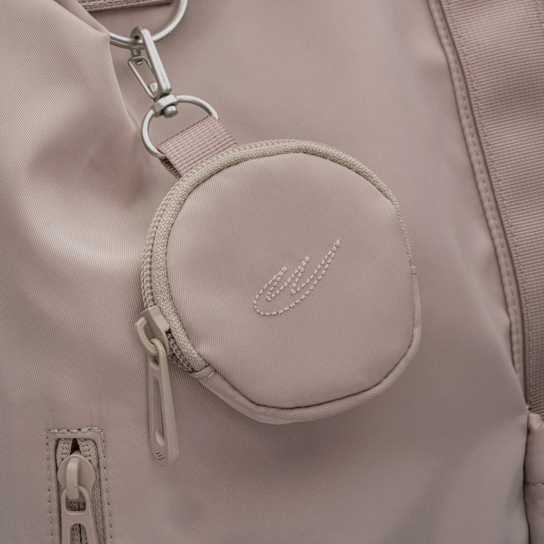 WBL EVERYDAY MIDSIZE BACKPACK
