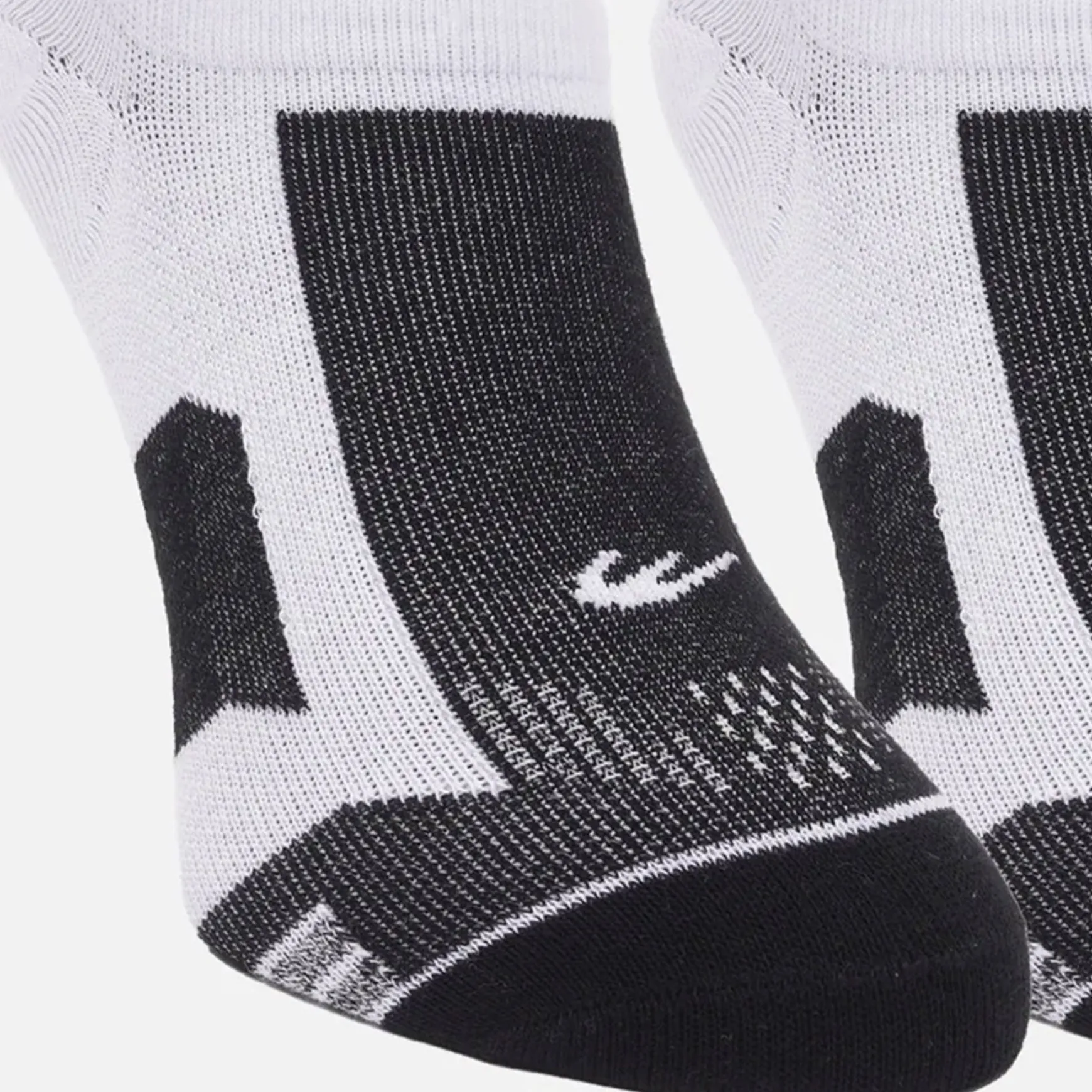 WBL NSHOW SOCKS 02 P3