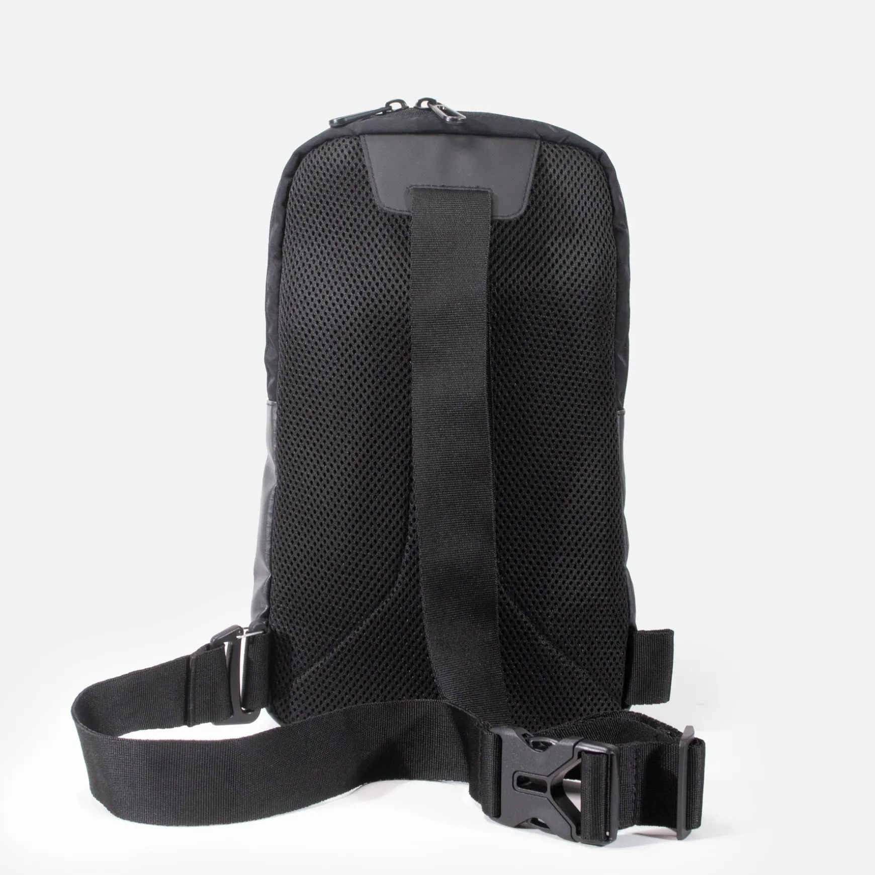 WBM BODY BAG 1