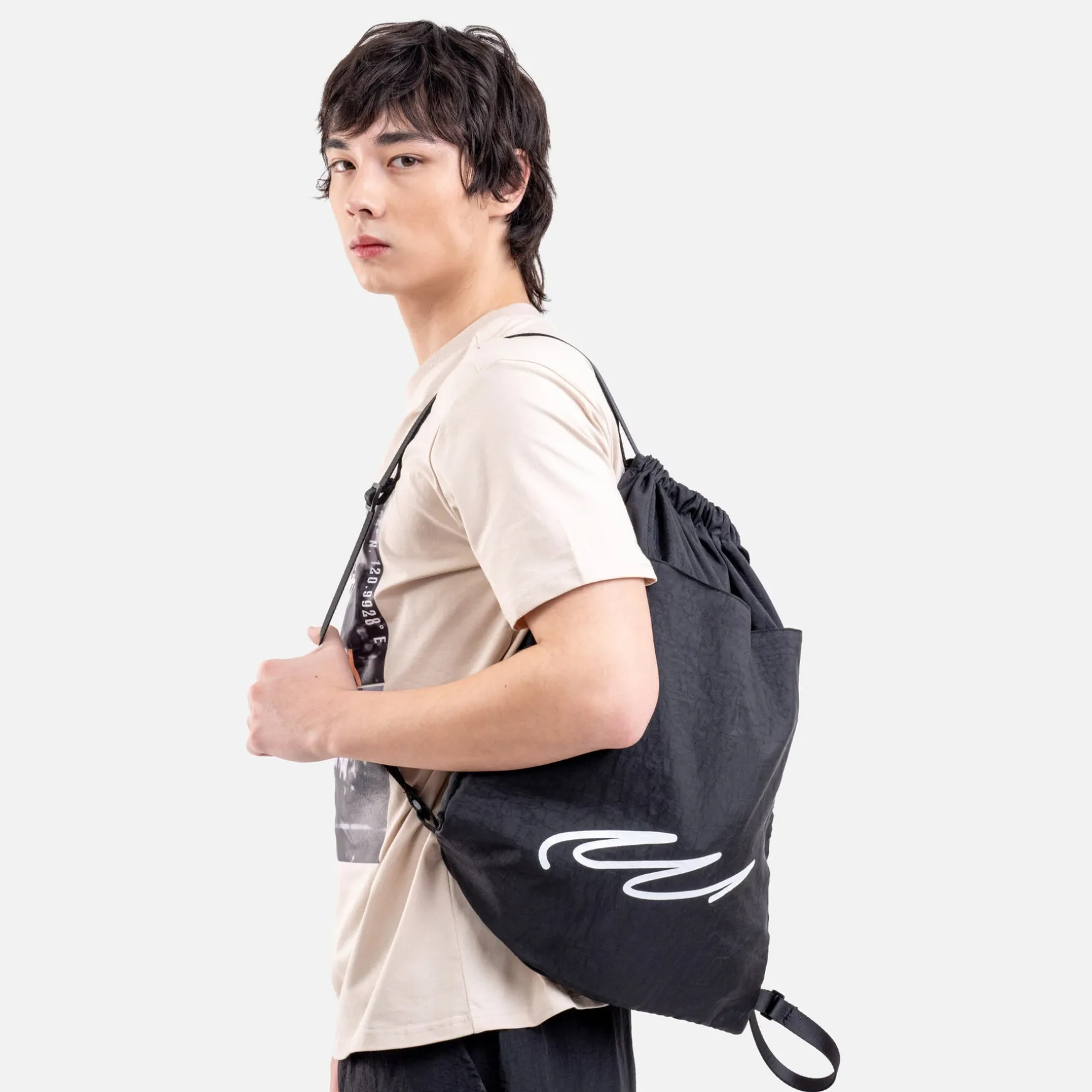 WBM DRAWSTRING BAG 01