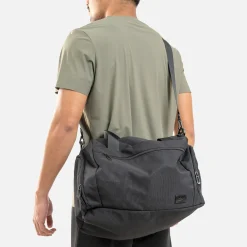 WBM DUFFLE 02