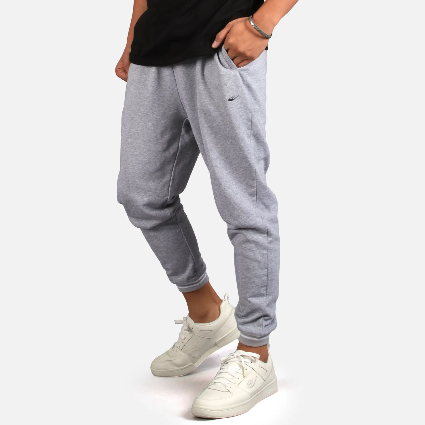 WBM EASYWEAR JOGGER 01