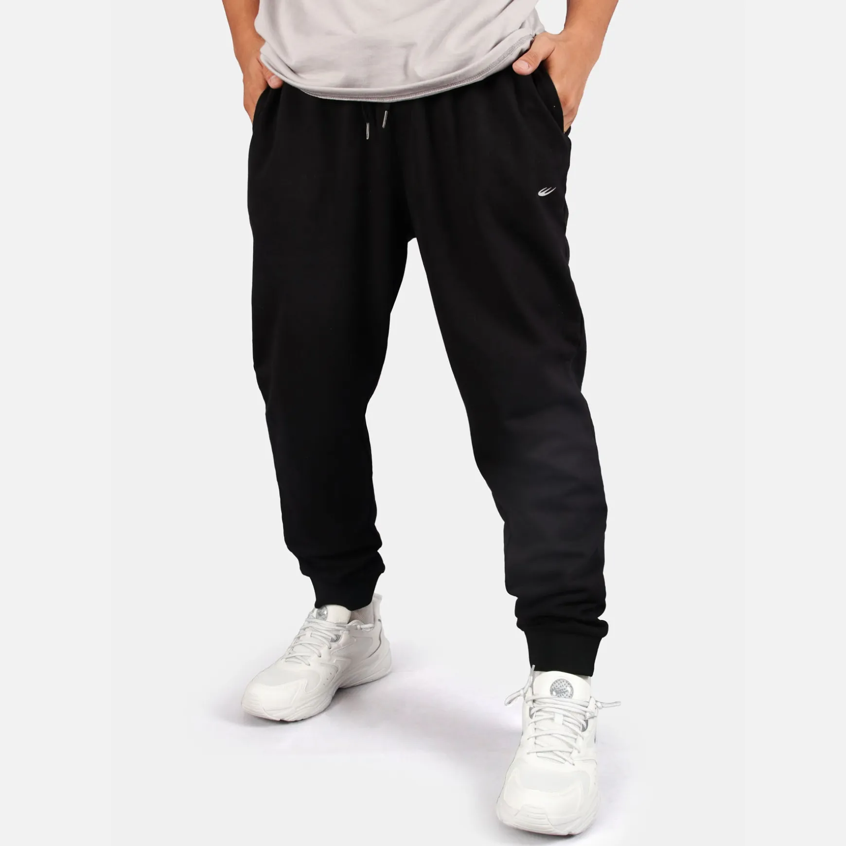 WBM EASYWEAR JOGGER 01