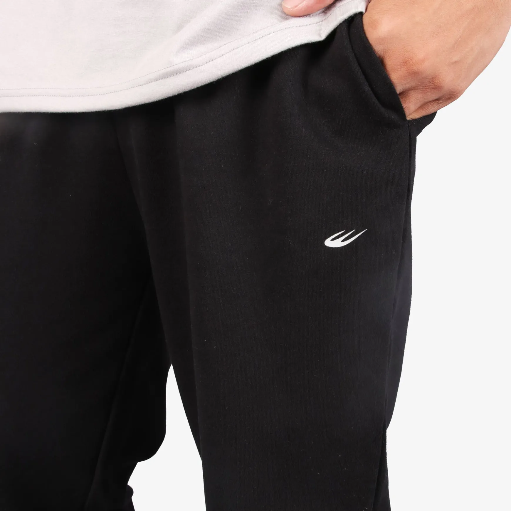 WBM EASYWEAR JOGGER 01
